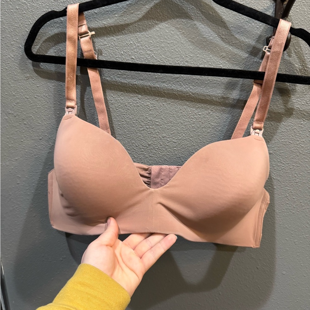 Auden Blush Seamless Maternity Bra